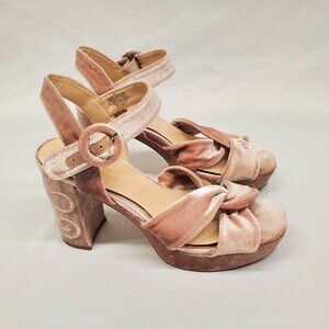 Velvet Nine West Women's Block Heels Size 8 M Ballet Pink Barbie core
